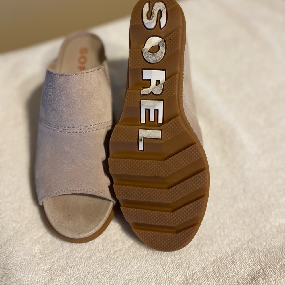 Sorel Women's Beige Open-Toe Wedges Size 8.5 - Picture 2 of 5